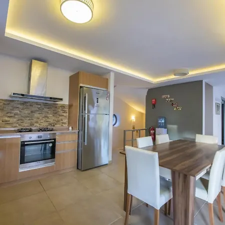 Luxury With Pool In Gocek וילה פאטהיה